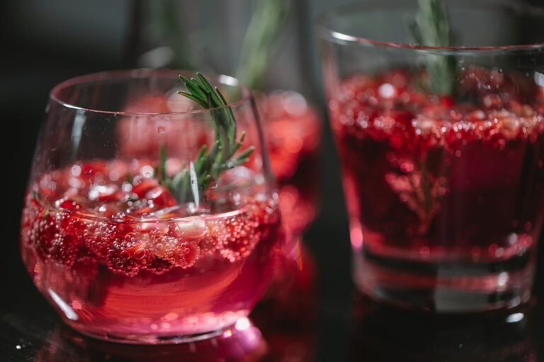 10 Must-Try Aperitif Cocktails [Bartenders’ Favorites]