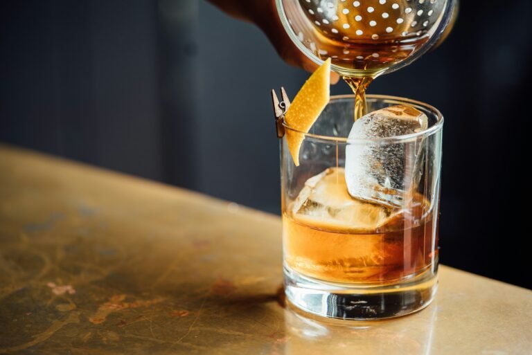 Best Whiskey Mixers (What to Mix Whiskey With)